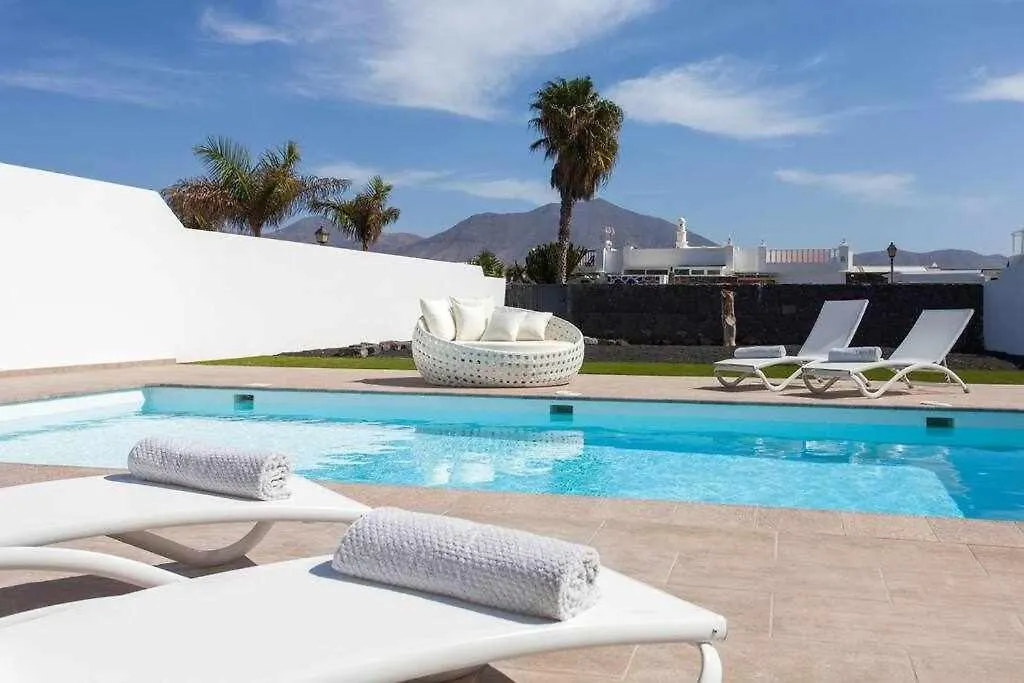 Homu Bianca Fantastica Villa Con Piscina Privad Playa Blanca  Spain